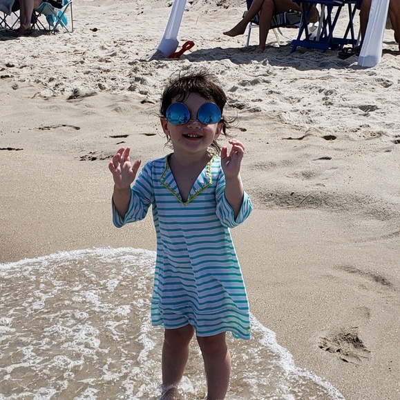 Meet your Posher, Brooke - Picture 2 of 2